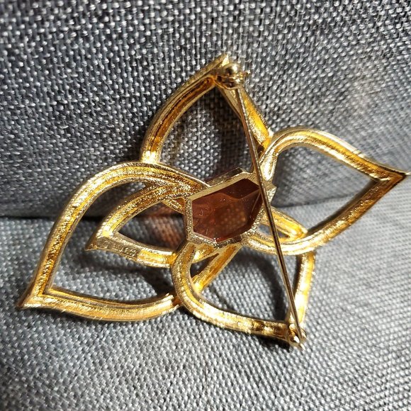 Vintage Brooch - Picture 3 of 6